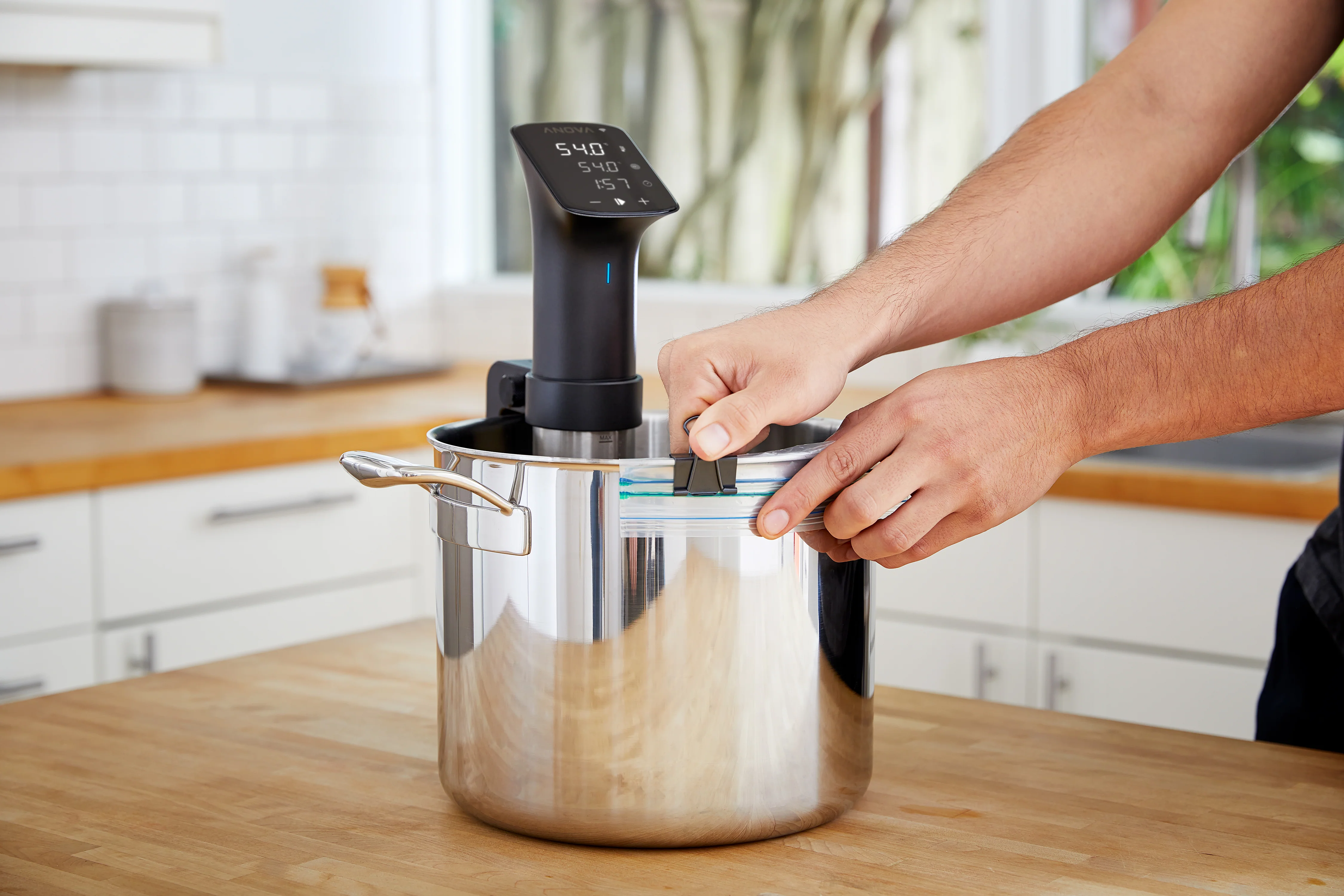 Anova Sous Vide Precision Cooker Pro - Image 8