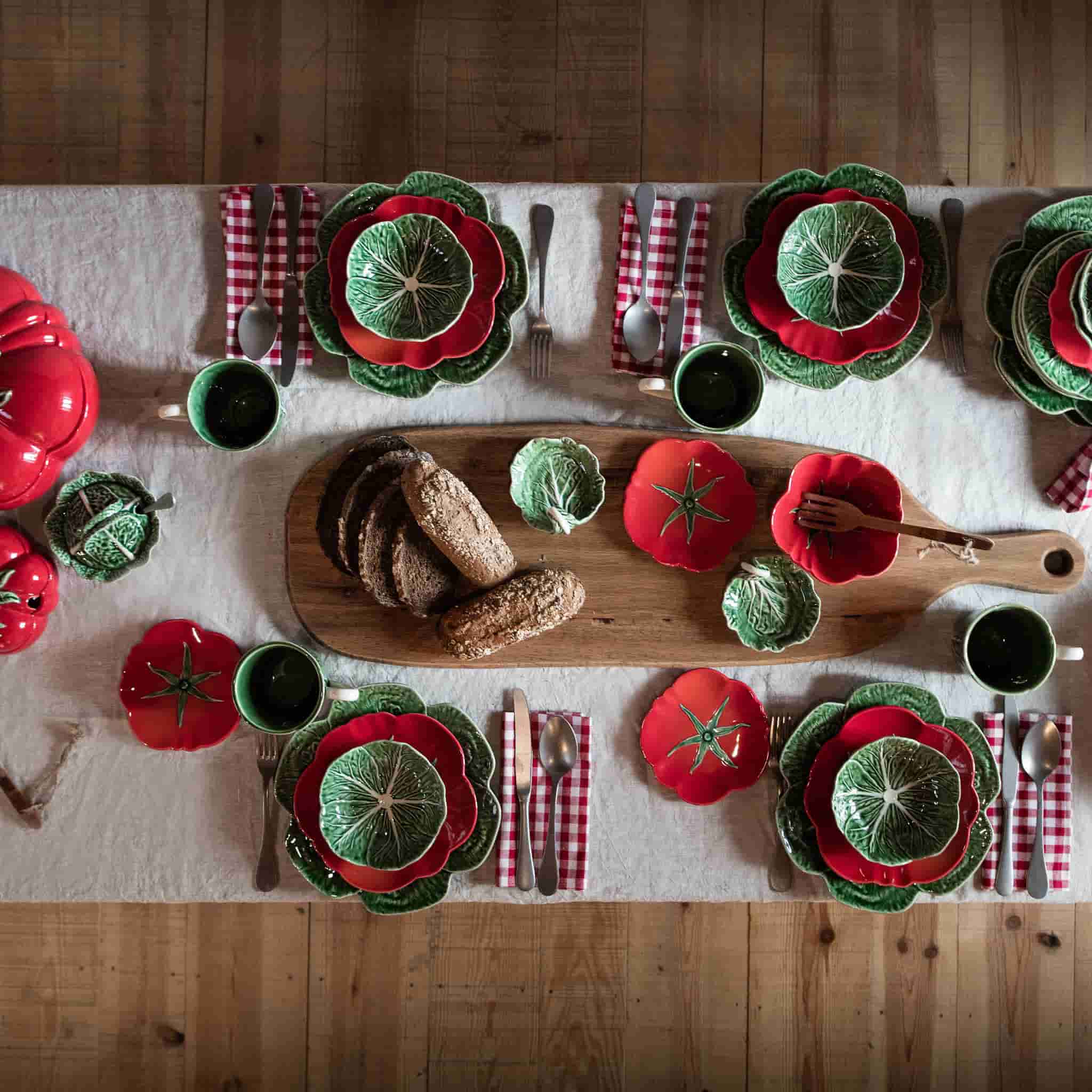 Bordallo Pinheiro Tomato Dinner Plate, 29cm - Image 3