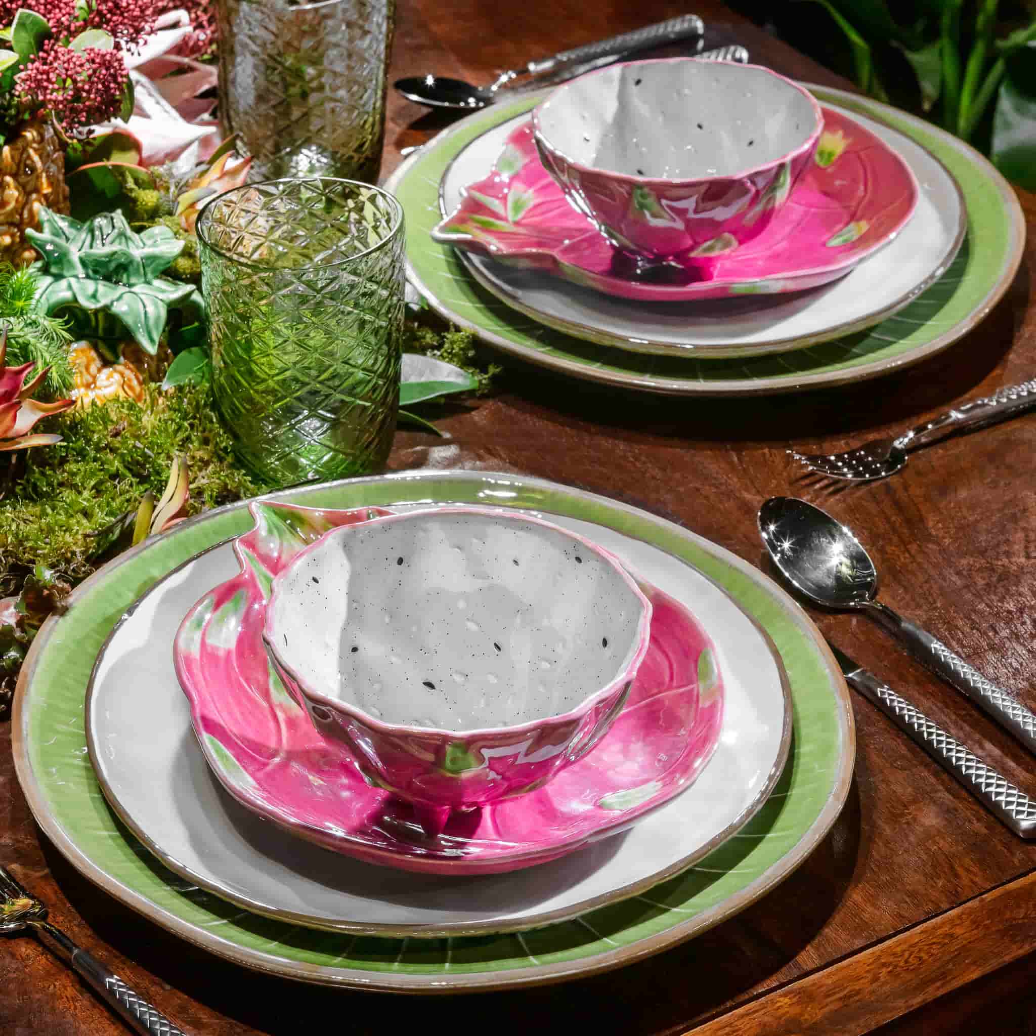 Bordallo Pinheiro Tropical Fruits Dragon Fruit Small Bowl, 14x14cm - Image 3