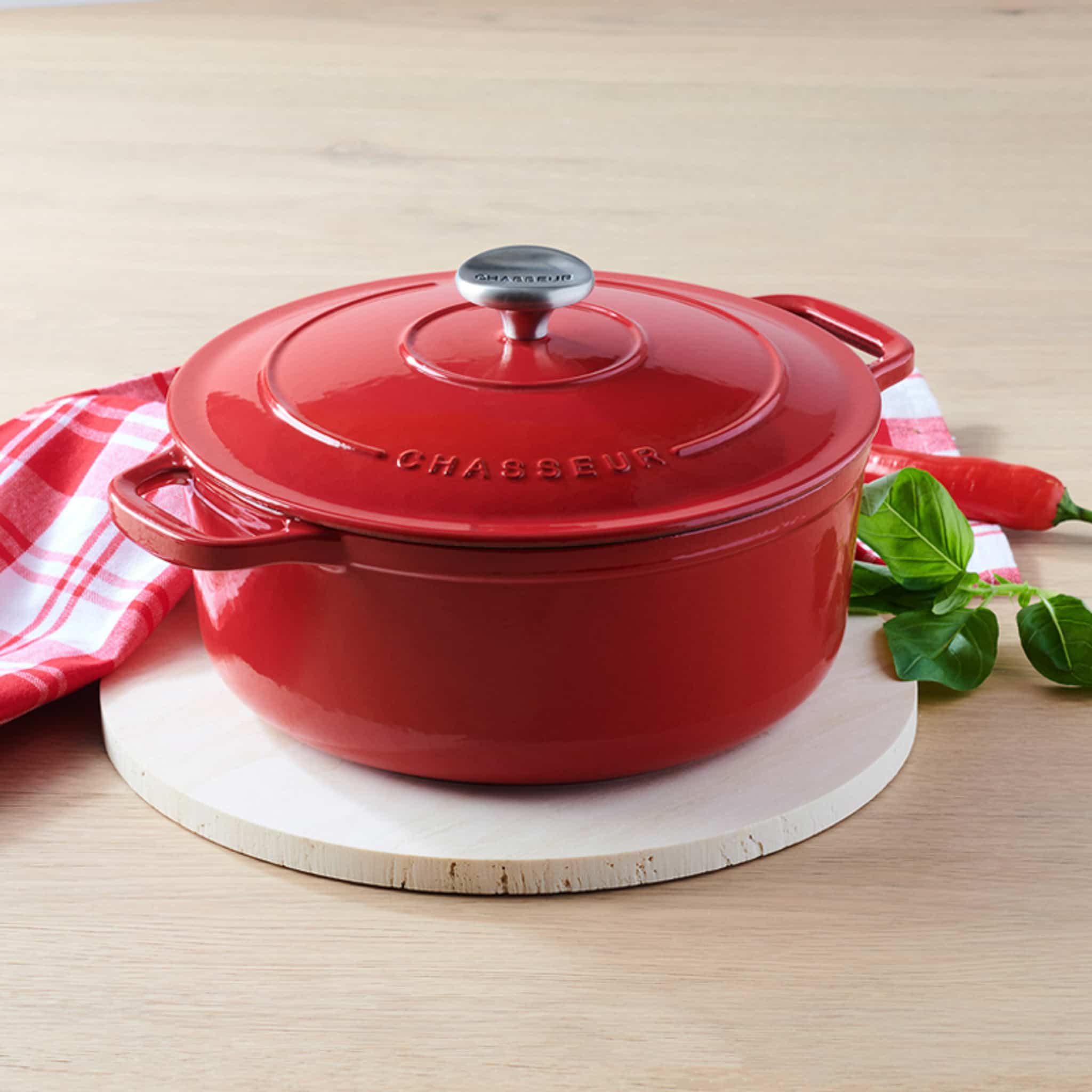 Chasseur Red Cast Iron Dutch Oven, 28cm - Image 2