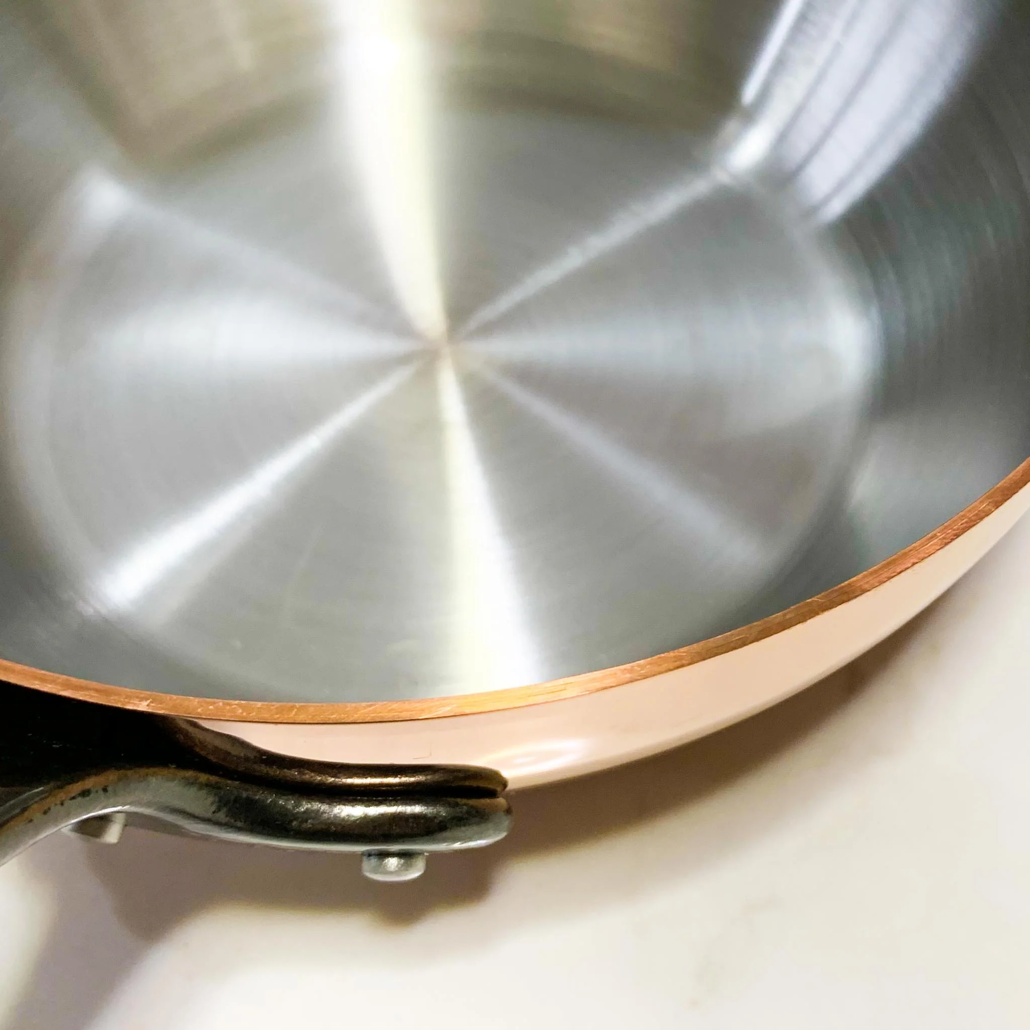 De Buyer Prima Matera Induction-Compatible Copper Frying Pan - Image 2