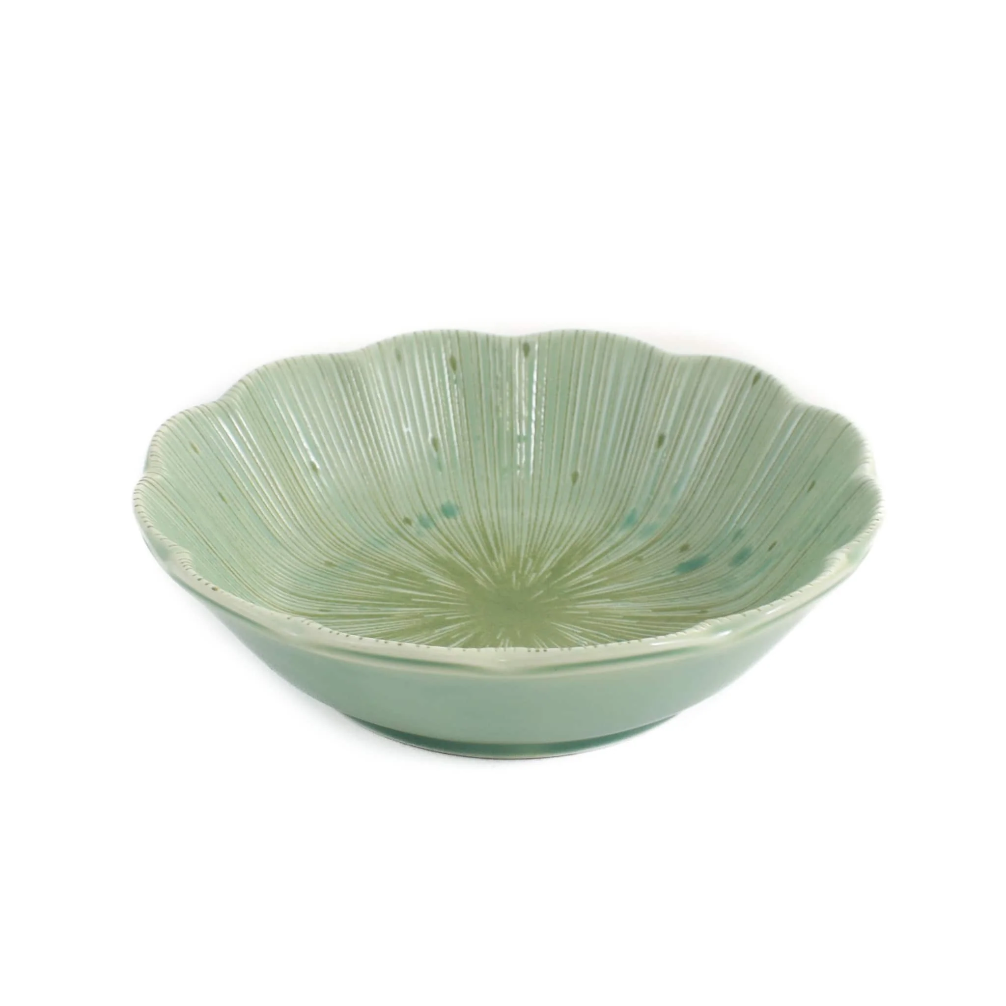 Green Scalloped Japanese Bowl, 13.5cm - Image 2