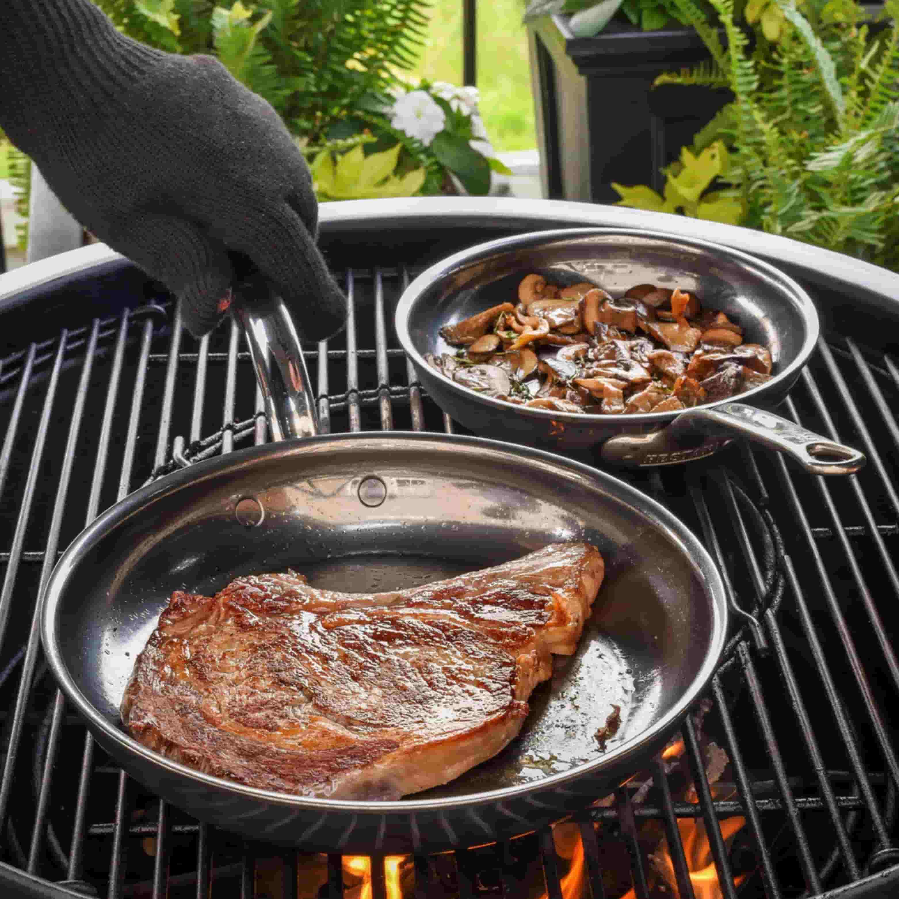 Hestan NanoBond 2 Piece Frying Pan Set - Image 4