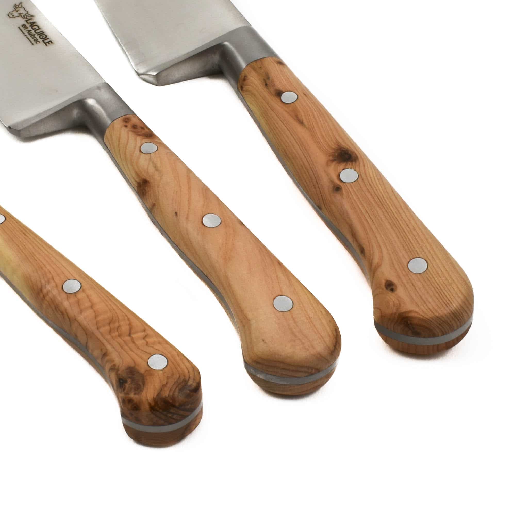 Laguiole en Aubrac Set of 3 Classic Knives in Oak Box, Juniper - Image 3