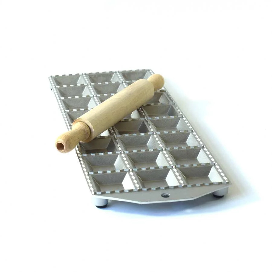 Ravioli Tray - 24 Square Ravioli, 47 x 47mm - Image 2