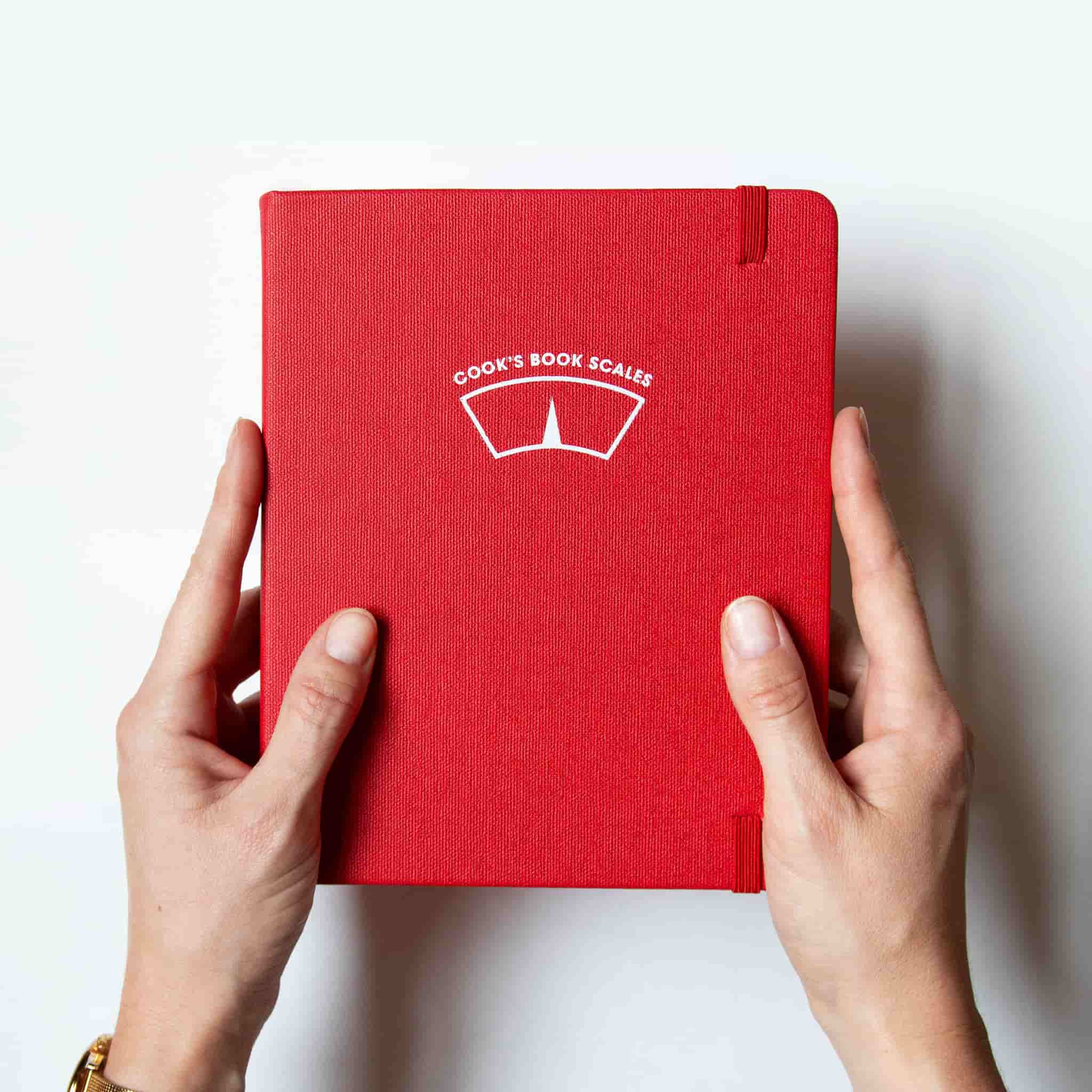 Red Cook's Book Kitchen Scales - Image 3
