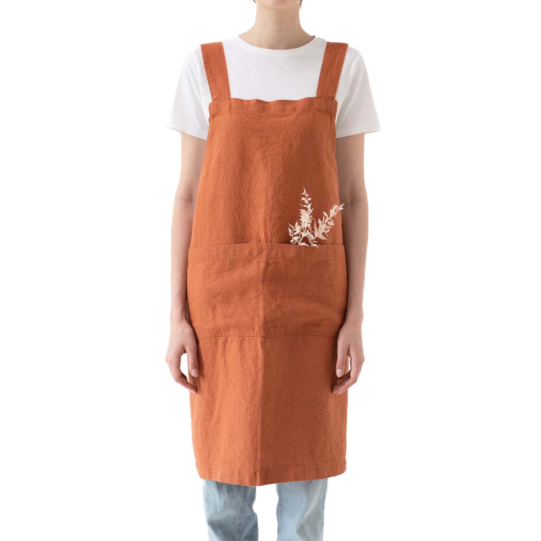 Rust Crossback Linen Apron - Image 2
