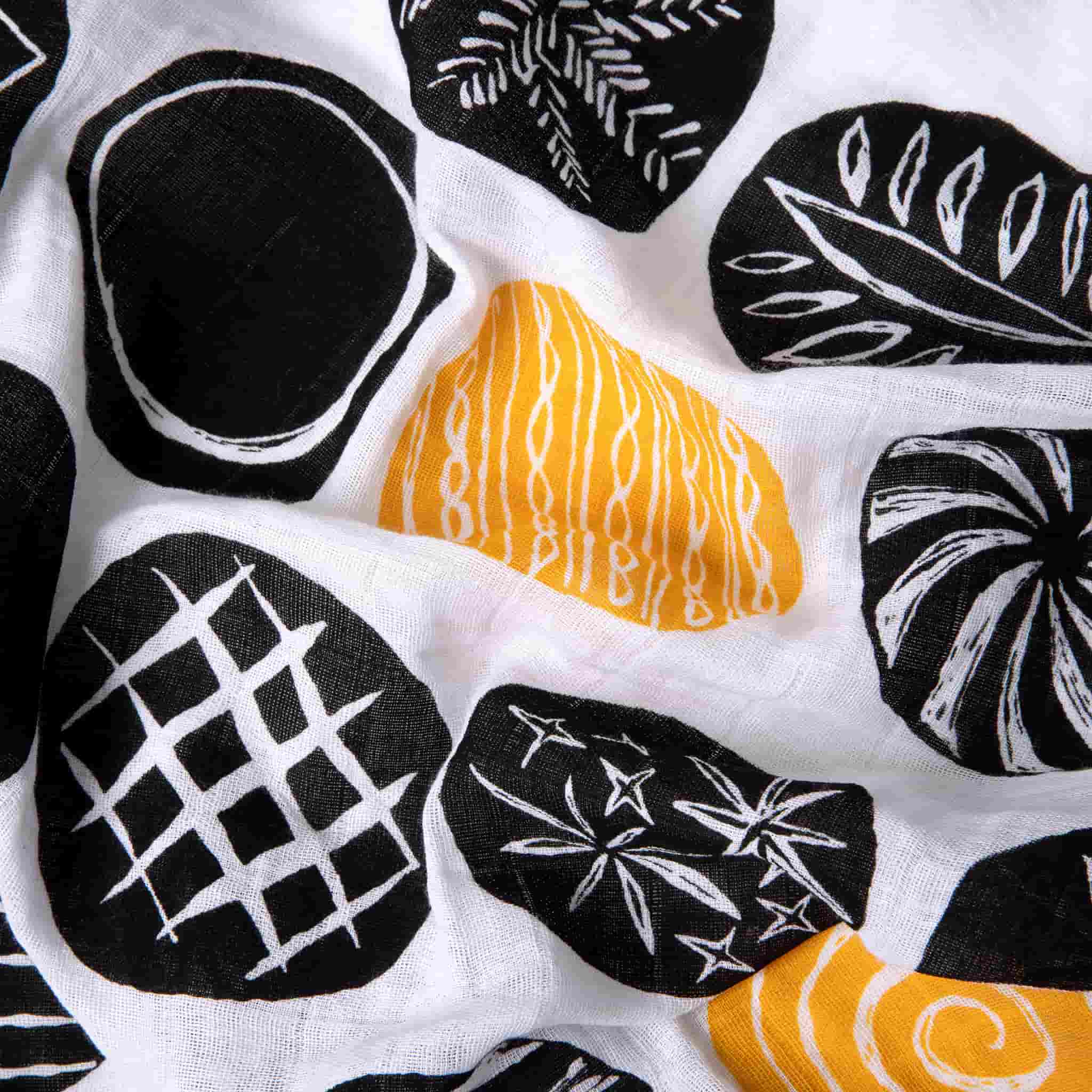 Sourhouse Black & Gold Bread Blanket, 86cm - Image 4