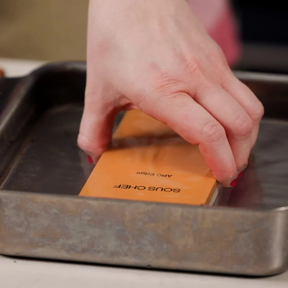 Sous Chef ARC Edge Combination Whetstone Set, 1000/5000 Grit - Image 6