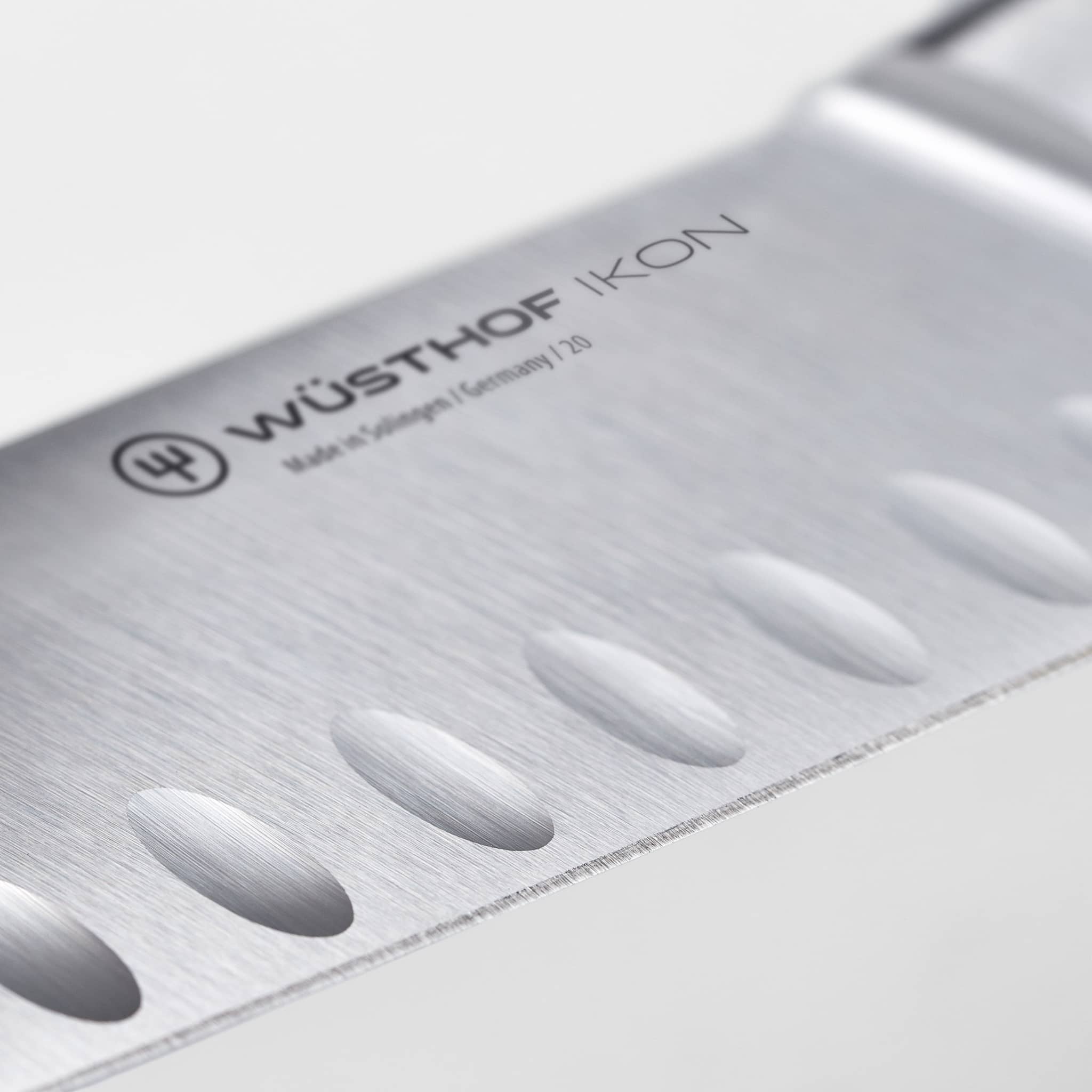 Wusthof Ikon Santoku Knife, 17cm - Image 2