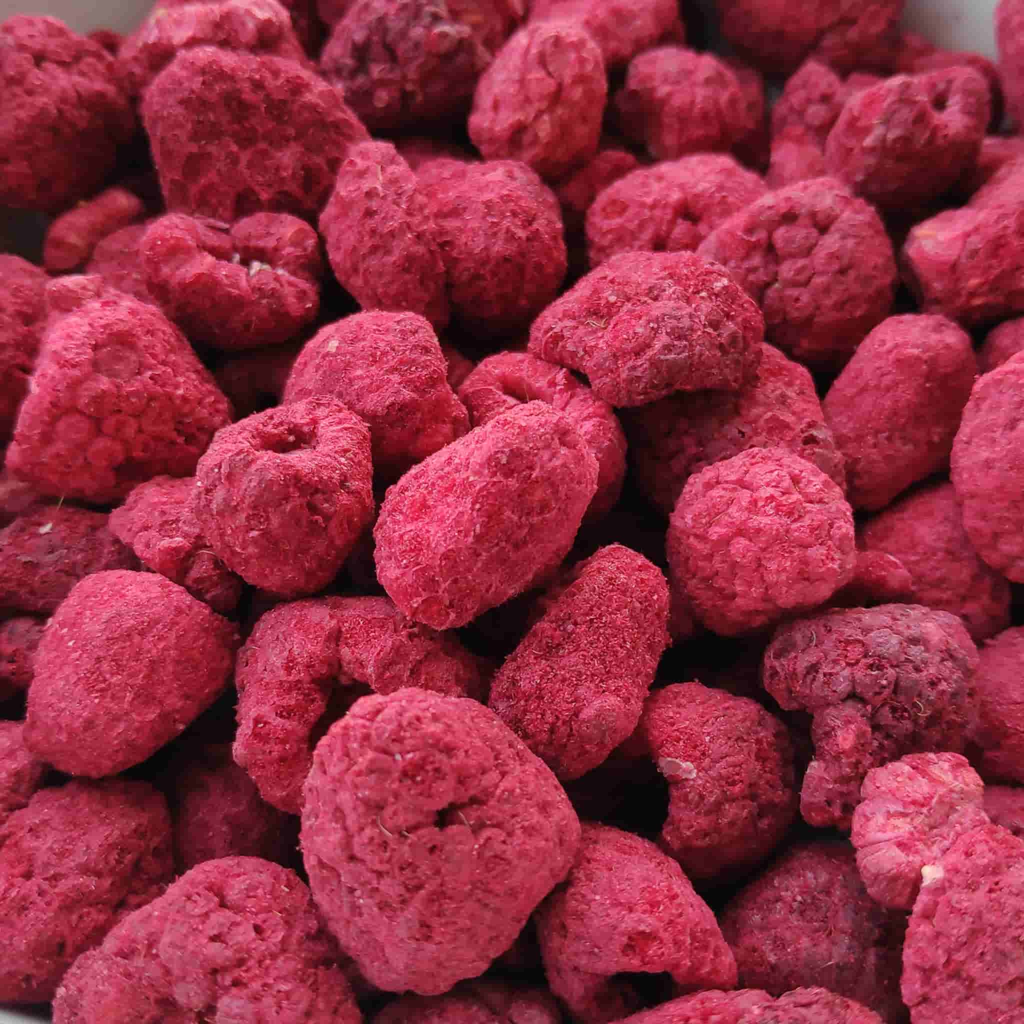 ZingyZoo Freeze Dried Whole Raspberries, 90g - Image 3